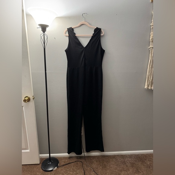 Socialite Classic Black Jumpsuit - Picture 4 of 5
